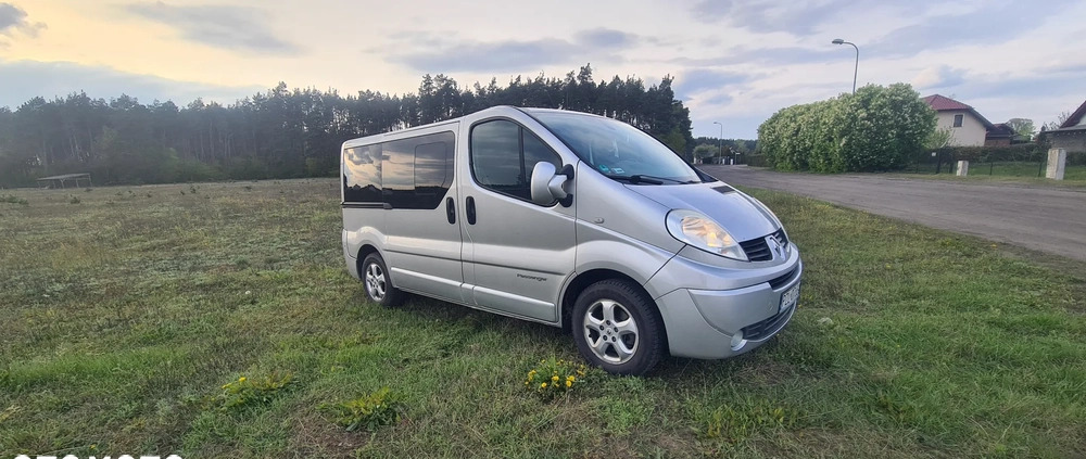 Renault Trafic cena 47000 przebieg: 212800, rok produkcji 2011 z Złotów małe 137